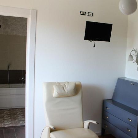 B&B Via Roma Cesate Екстериор снимка